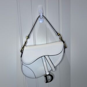 White Saddle Bag good hardware purse handbag